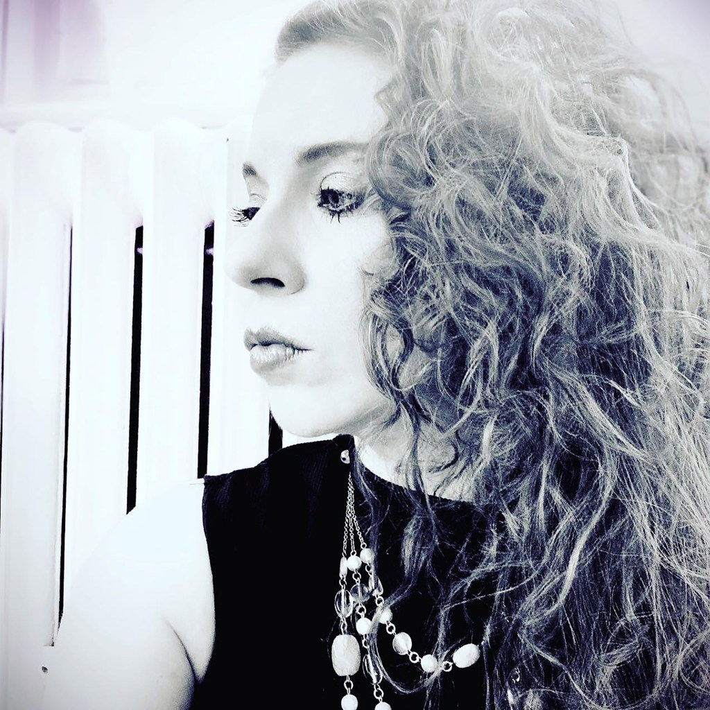 Author Snapshot: Jennifer Anne&nbsp;Gordon